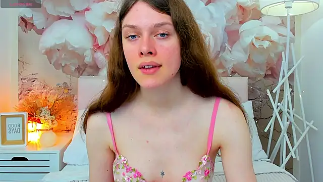 Snapshot of JaneBrowni chatting on May 12, 2026, 12:24 pm JaneBrowni online show from May 12, 2026, 12:24 pm