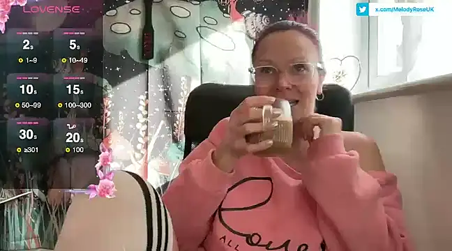 Snapshot of MelodyRoseUk chatting on March 5, 2025, 10:33 am MelodyRoseUk online show from March 5, 2025, 10:33 am