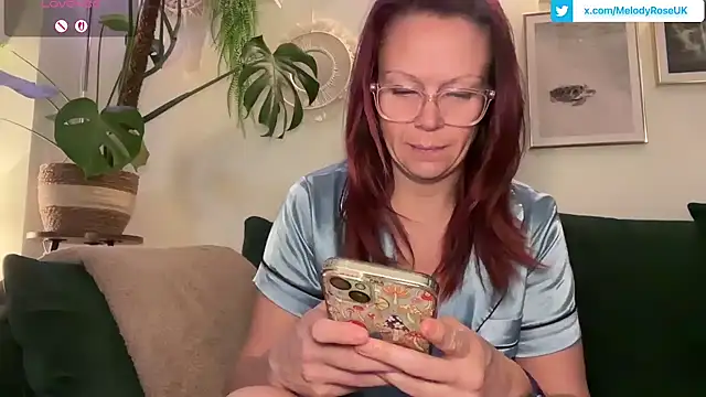 Snapshot of MelodyRoseUk chatting on February 11, 2026, 9:36 am MelodyRoseUk online show from February 11, 2026, 9:36 am