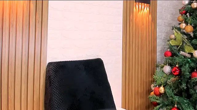 Annyy Ricee28 online show from January 3, 2025, 4:16 pm