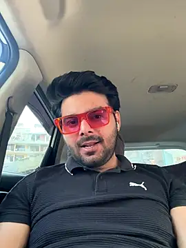 Snapshot of Gaonkadesilonda chatting on December 6, 2024, 9:43 am Gaonkadesilonda online show from December 6, 2024, 9:43 am