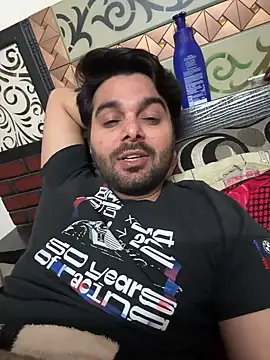 Snapshot of Gaonkadesilonda chatting on December 9, 2024, 6:46 pm Gaonkadesilonda online show from December 9, 2024, 6:46 pm