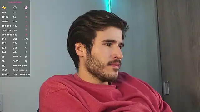 Snapshot of Tony_Wylie chatting on December 13, 2024, 8:41 am Tony Wylie online show from December 13, 2024, 8:41 am