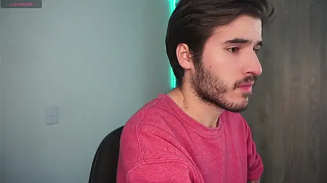 Snapshot of Tony_Wylie chatting on December 20, 2024, 3:58 am Tony Wylie online show from December 20, 2024, 3:58 am