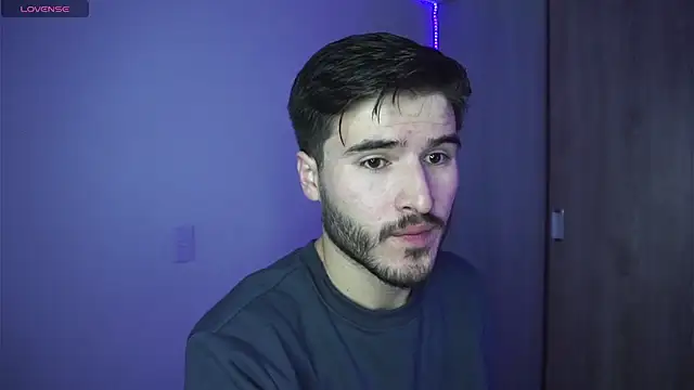 Snapshot of Tony_Wylie chatting on December 23, 2024, 10:32 am Tony Wylie online show from December 23, 2024, 10:32 am