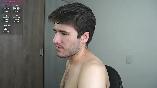 Snapshot of Tony_Wylie chatting on February 4, 2025, 1:23 am Tony Wylie online show from February 4, 2025, 1:23 am