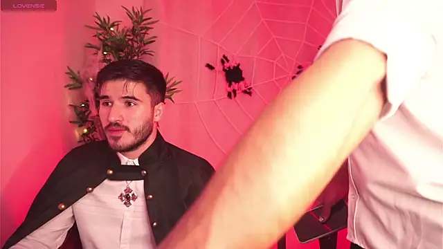 Snapshot of Tony_Wylie chatting on October 30, 2025, 10:32 pm Tony Wylie online show from October 30, 2025, 10:32 pm