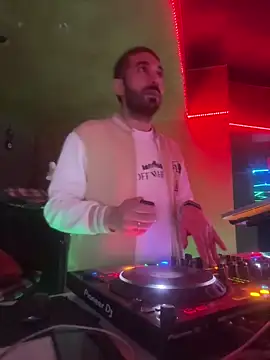 djtimka online show from February 25, 2026, 7:34 pm