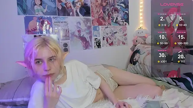 Snapshot of angel_hao chatting on December 23, 2024, 2:13 am angel hao online show from December 23, 2024, 2:13 am