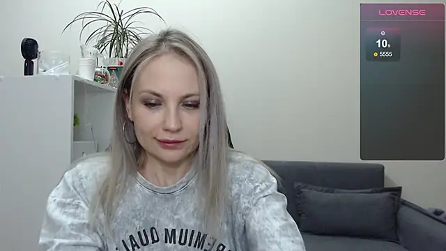 Sunny bunny6 online show from February 7, 2025, 11:13 pm