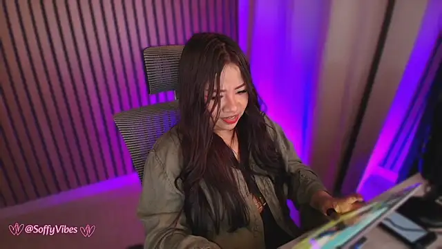 Snapshot of soffyvibes- chatting on October 16, 2025, 8:04 am soffyvibes- online show from October 16, 2025, 8:04 am