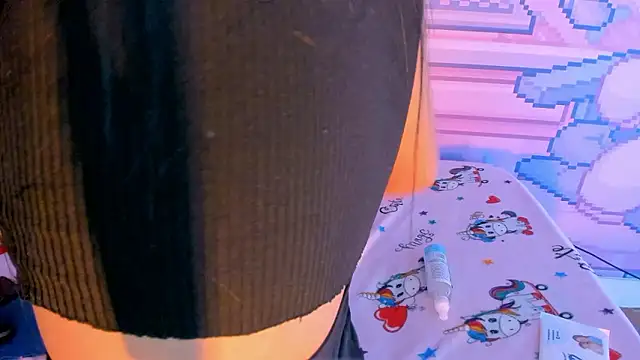  18alice online show from December 8, 2024, 8:41 am