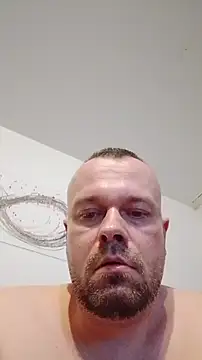 mikaaaaase online show from February 10, 2026, 11:31 pm