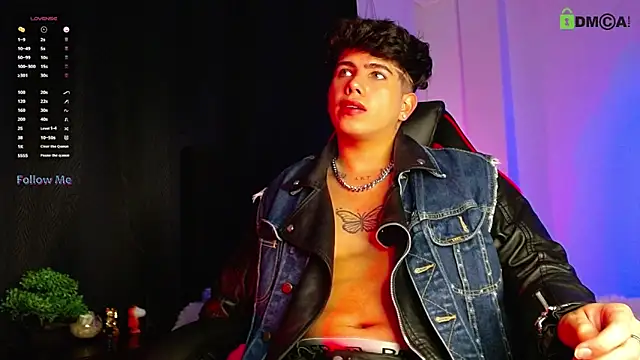 Snapshot of LyleBennett_ chatting on October 14, 2025, 1:56 pm LyleBennett online show from October 14, 2025, 1:56 pm