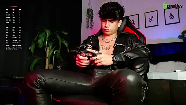 LyleBennett  online show from February 9, 2026, 12:20 pm