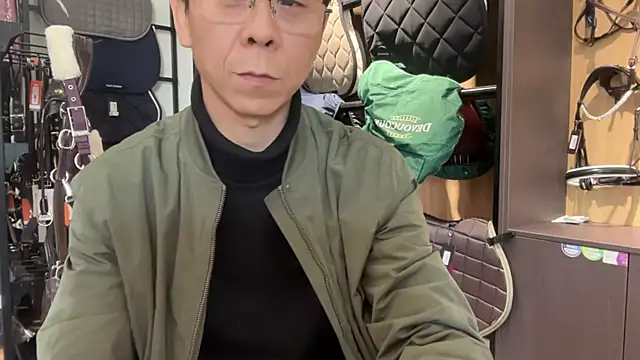 Snapshot of TGH521 chatting on November 2, 2025, 2:36 am TGH521 online show from November 2, 2025, 2:36 am