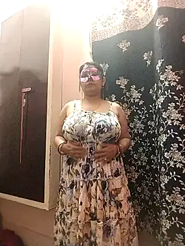 Snapshot of Anjalihotwife chatting on March 20, 2025, 6:09 pm Anjalihotwife online show from March 20, 2025, 6:09 pm