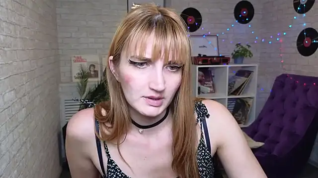 Nika Kitten online show from February 3, 2025, 8:35 pm