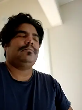 Snapshot of Brickstash chatting on September 10, 2025, 6:41 pm Brickstash online show from September 10, 2025, 6:41 pm