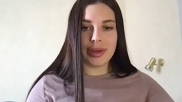 MoonriseGoddess online show from March 27, 2026, 9:42 am