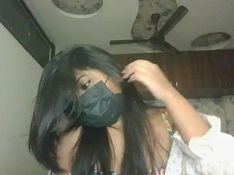 Snapshot of zeevaansari chatting on November 13, 2025, 6:56 am zeevaansari online show from November 13, 2025, 6:56 am