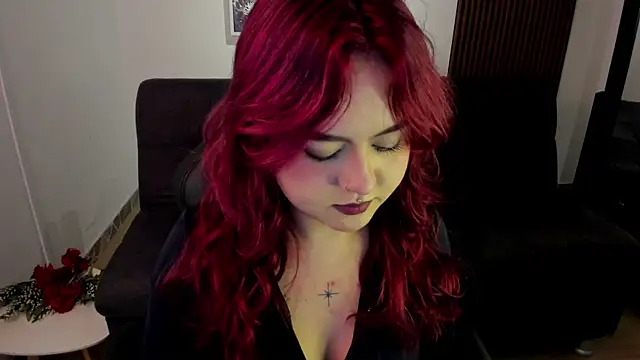 crimson tati  online show from September 19, 2025, 4:03 am