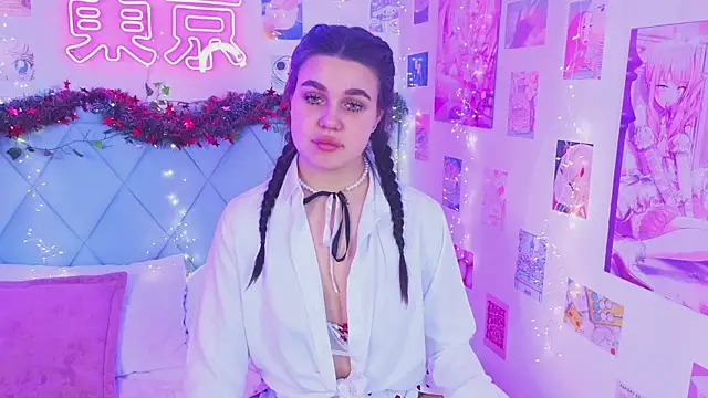 RihannaRose online show from January 4, 2025, 4:11 pm