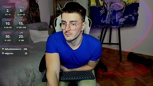 JulianDylan online show from January 31, 2025, 8:11 am