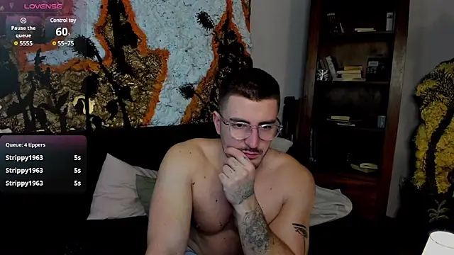 JulianDylan online show from March 17, 2025, 4:08 am