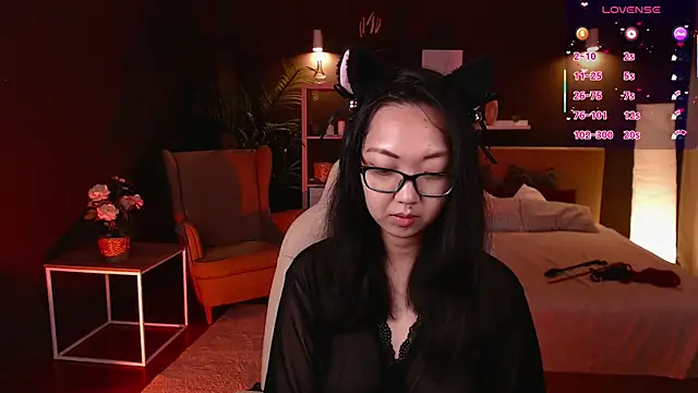 Snapshot of Marine_Vact chatting on September 23, 2025, 2:09 pm Marine Vact online show from September 23, 2025, 2:09 pm