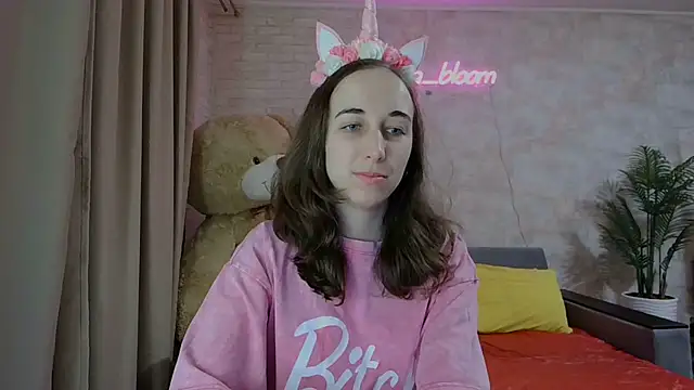 Anika bloom online show from March 15, 2025, 8:54 pm