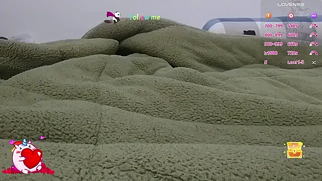 Snapshot of MIXEMKUTAKO chatting on December 6, 2024, 6:59 am MIXEMKUTAKO online show from December 6, 2024, 6:59 am