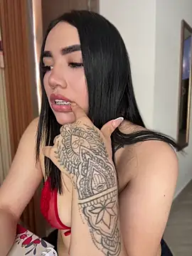 Nickiiiii online show from July 5, 2026, 8:16 pm