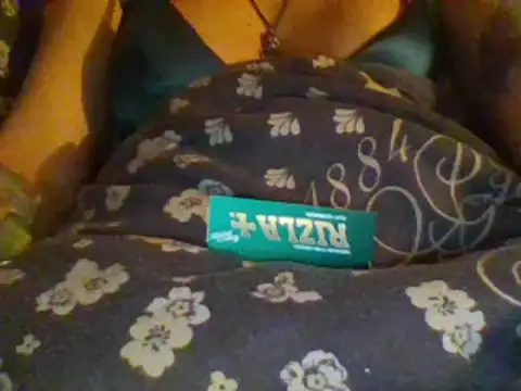 Snapshot of Fiesty_findom40 chatting on February 12, 2025, 1:52 am Fiesty findom40 online show from February 12, 2025, 1:52 am