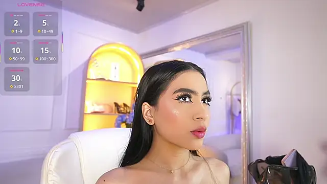 Snapshot of elasummer chatting on October 21, 2025, 12:17 pm elasummer online show from October 21, 2025, 12:17 pm