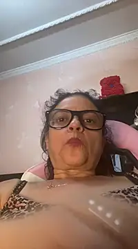 Sharongirl07 online show from January 12, 2025, 12:49 am