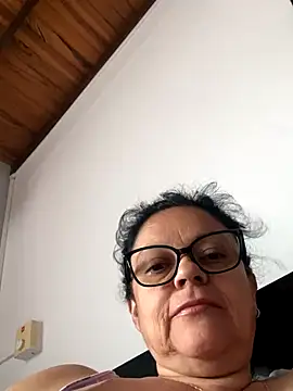 Sharongirl07 online show from September 28, 2025, 2:11 pm