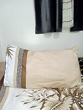 Orlasx online show from September 24, 2025, 7:28 pm