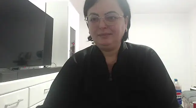 Snapshot of Amandamuller1982 chatting on January 8, 2025, 4:44 am Amandamuller1982 online show from January 8, 2025, 4:44 am