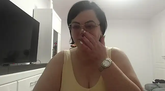 Snapshot of Amandamuller1982 chatting on January 9, 2025, 5:13 am Amandamuller1982 online show from January 9, 2025, 5:13 am