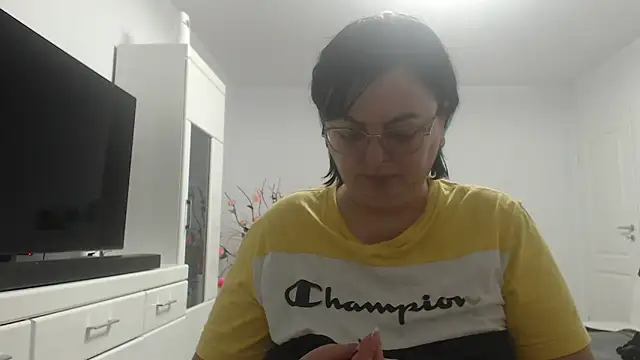 Snapshot of Amandamuller1982 chatting on February 5, 2025, 1:58 am Amandamuller1982 online show from February 5, 2025, 1:58 am