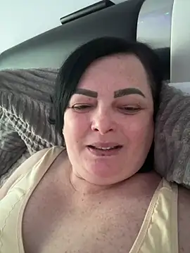 Snapshot of Amandamuller1982 chatting on February 9, 2025, 3:12 pm Amandamuller1982 online show from February 9, 2025, 3:12 pm