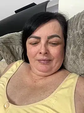 Snapshot of Amandamuller1982 chatting on February 9, 2025, 6:47 pm Amandamuller1982 online show from February 9, 2025, 6:47 pm