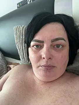 Snapshot of Amandamuller1982 chatting on February 21, 2025, 1:44 pm Amandamuller1982 online show from February 21, 2025, 1:44 pm