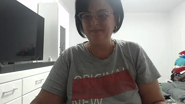 Snapshot of Amandamuller1982 chatting on September 23, 2025, 8:34 pm Amandamuller1982 online show from September 23, 2025, 8:34 pm