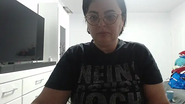 Snapshot of Amandamuller1982 chatting on September 26, 2025, 9:41 pm Amandamuller1982 online show from September 26, 2025, 9:41 pm