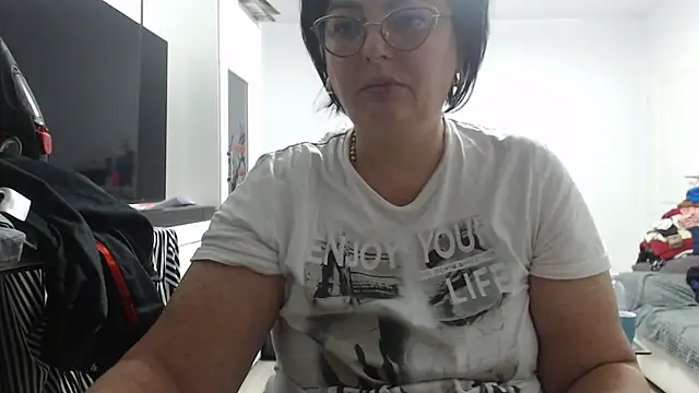 Snapshot of Amandamuller1982 chatting on October 26, 2025, 8:04 pm Amandamuller1982 online show from October 26, 2025, 8:04 pm