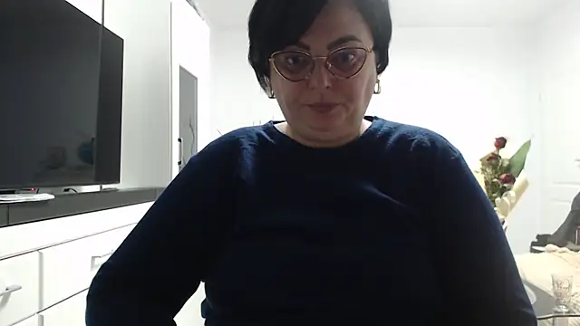 Amandamuller1982 online show from March 5, 2026, 12:06 am