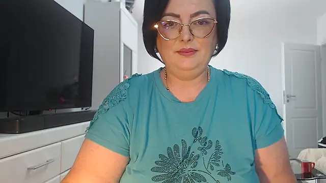 Amandamuller1982 online show from June 3, 2026, 10:51 am