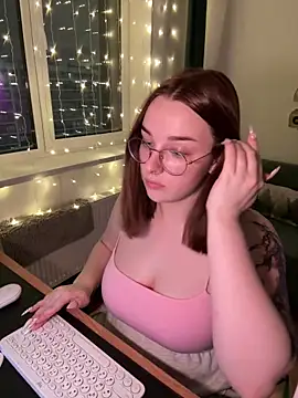 CookyDaisy online show from January 12, 2025, 3:49 am